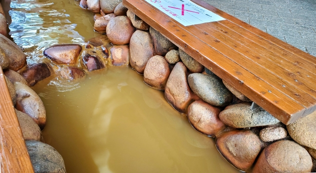有馬温泉　あし湯